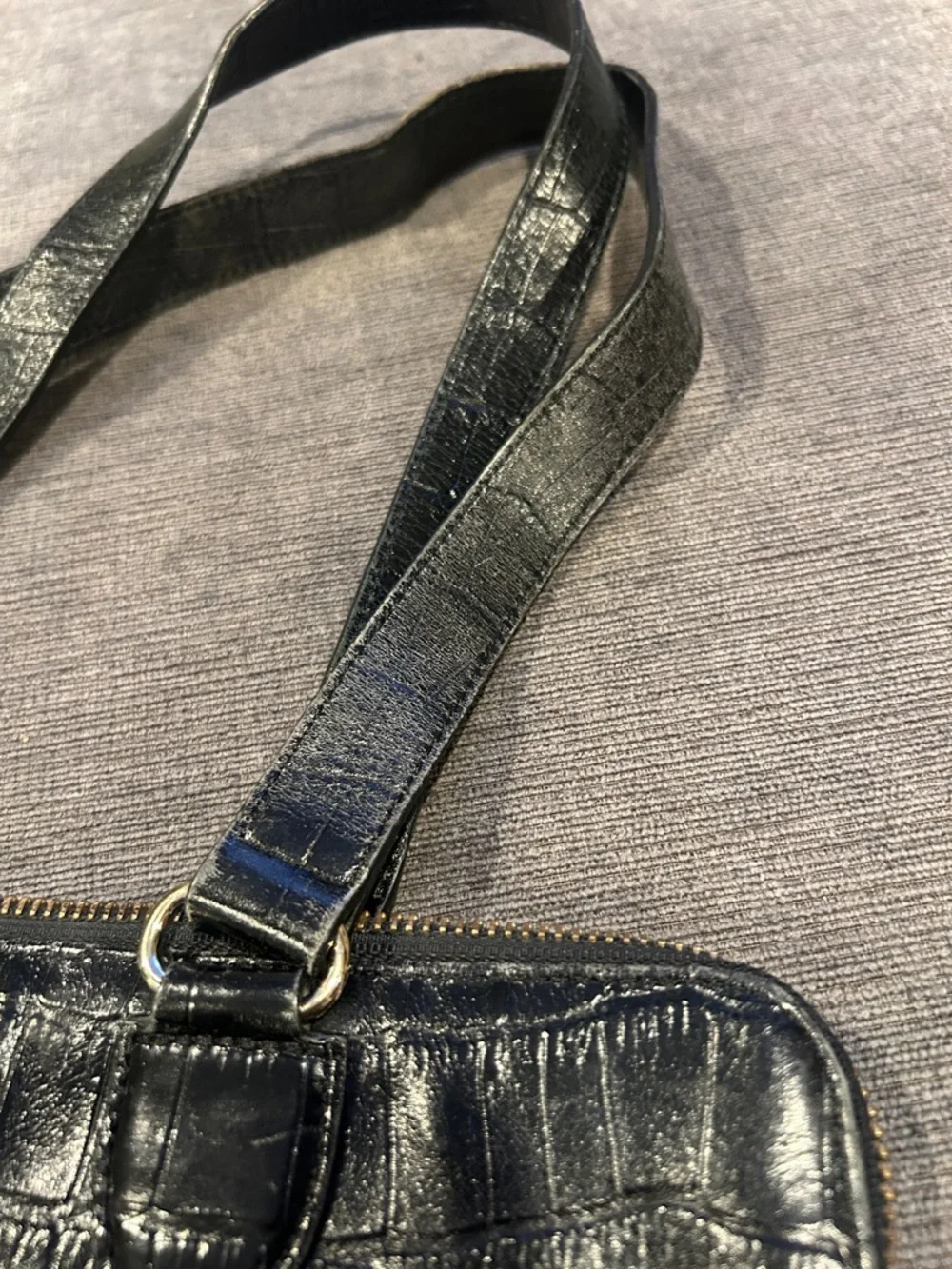 Banana Republic 13” by